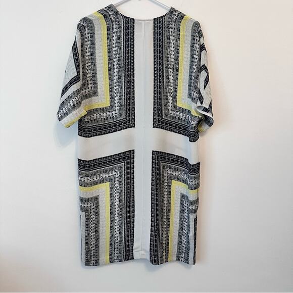 BCBG MAX AZRIA Graphic Scarf Printed Shift Multicolor Dress Small - Picture 4 of 6
